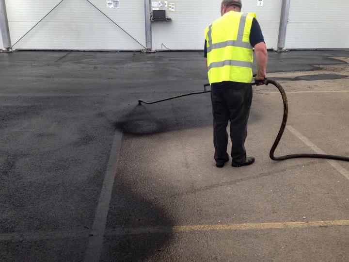 Asphalt Crack Repair Estrie